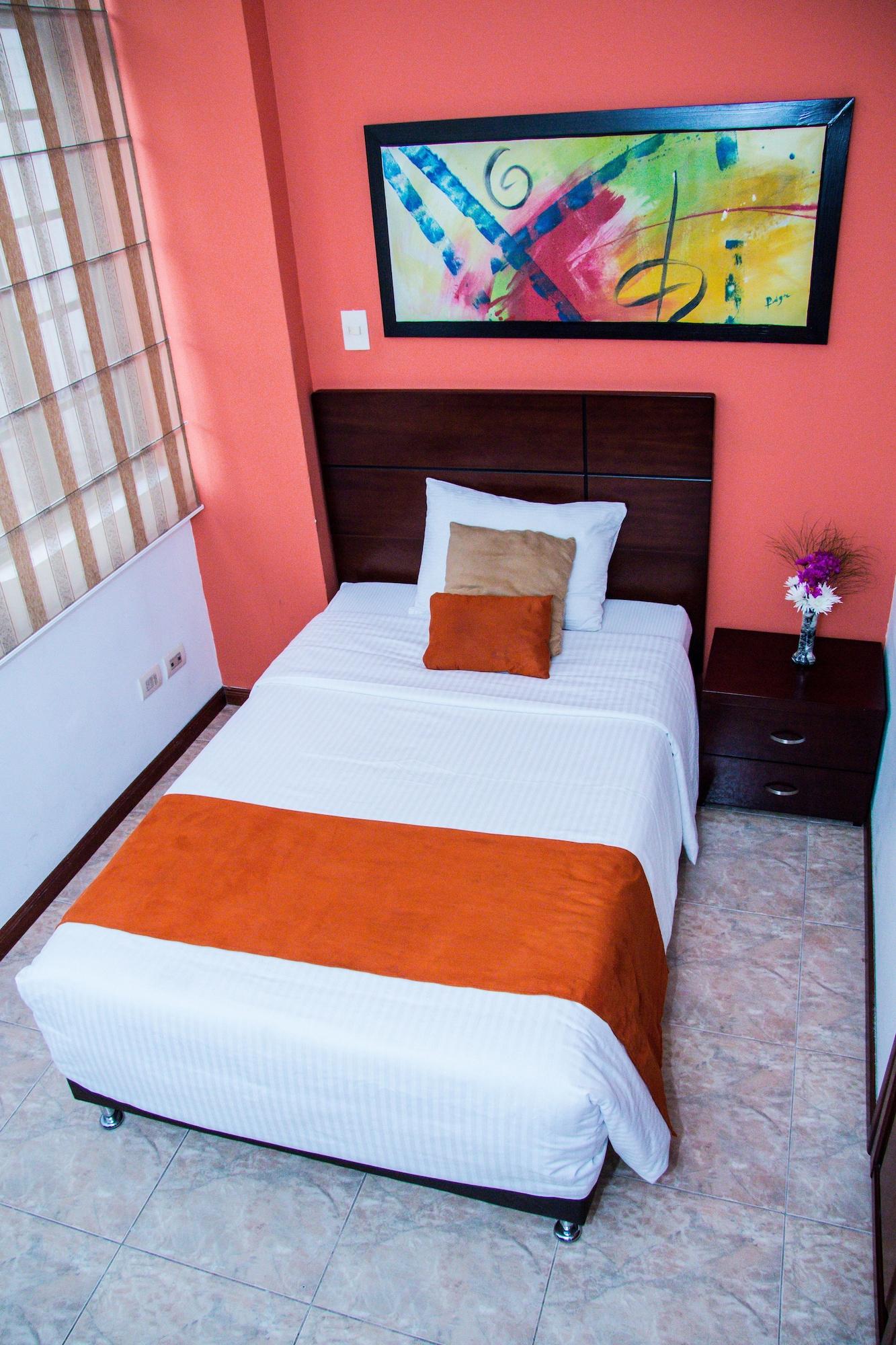 Hotel 721 Pereira Bagian luar foto