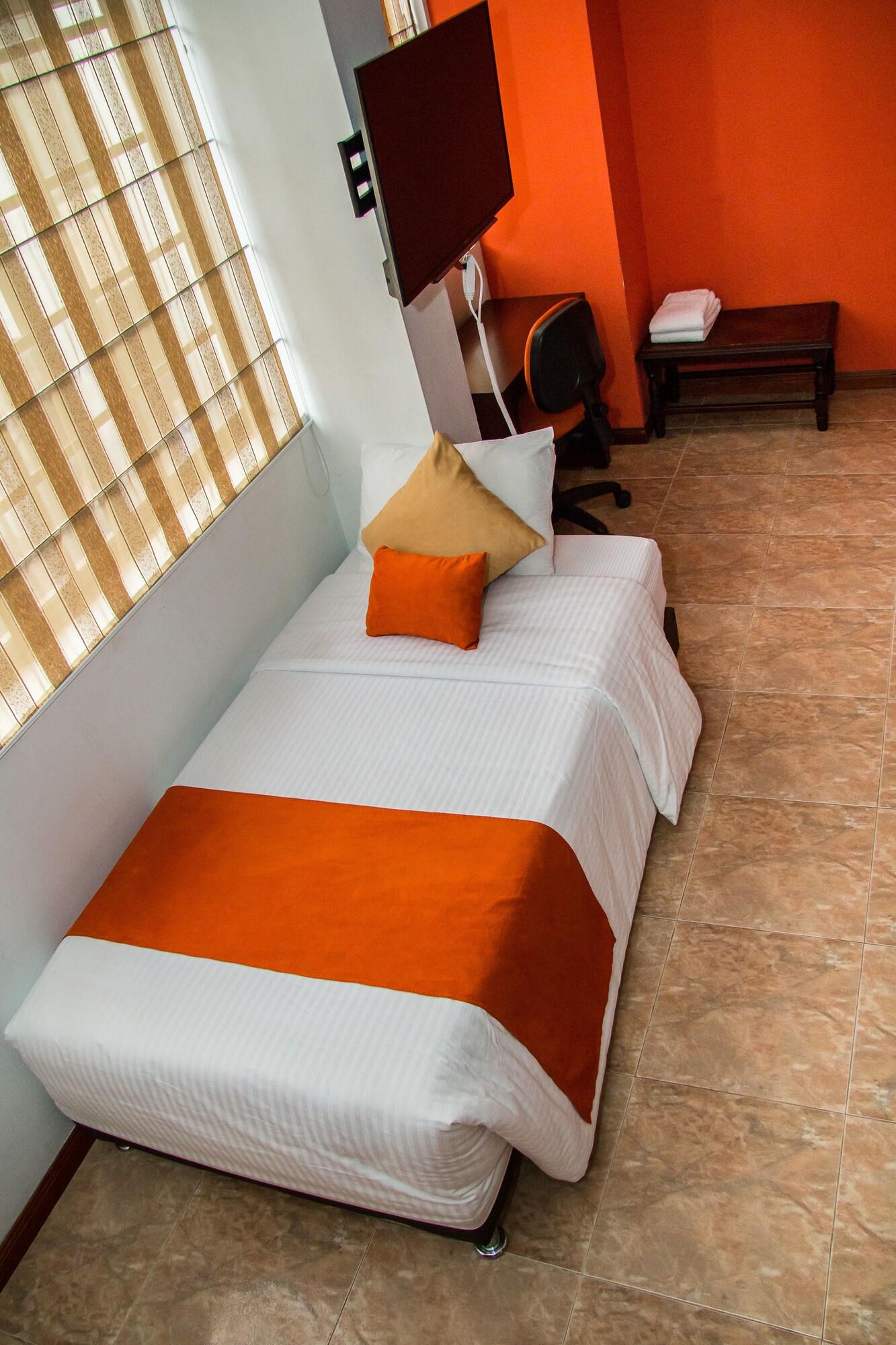 Hotel 721 Pereira Bagian luar foto