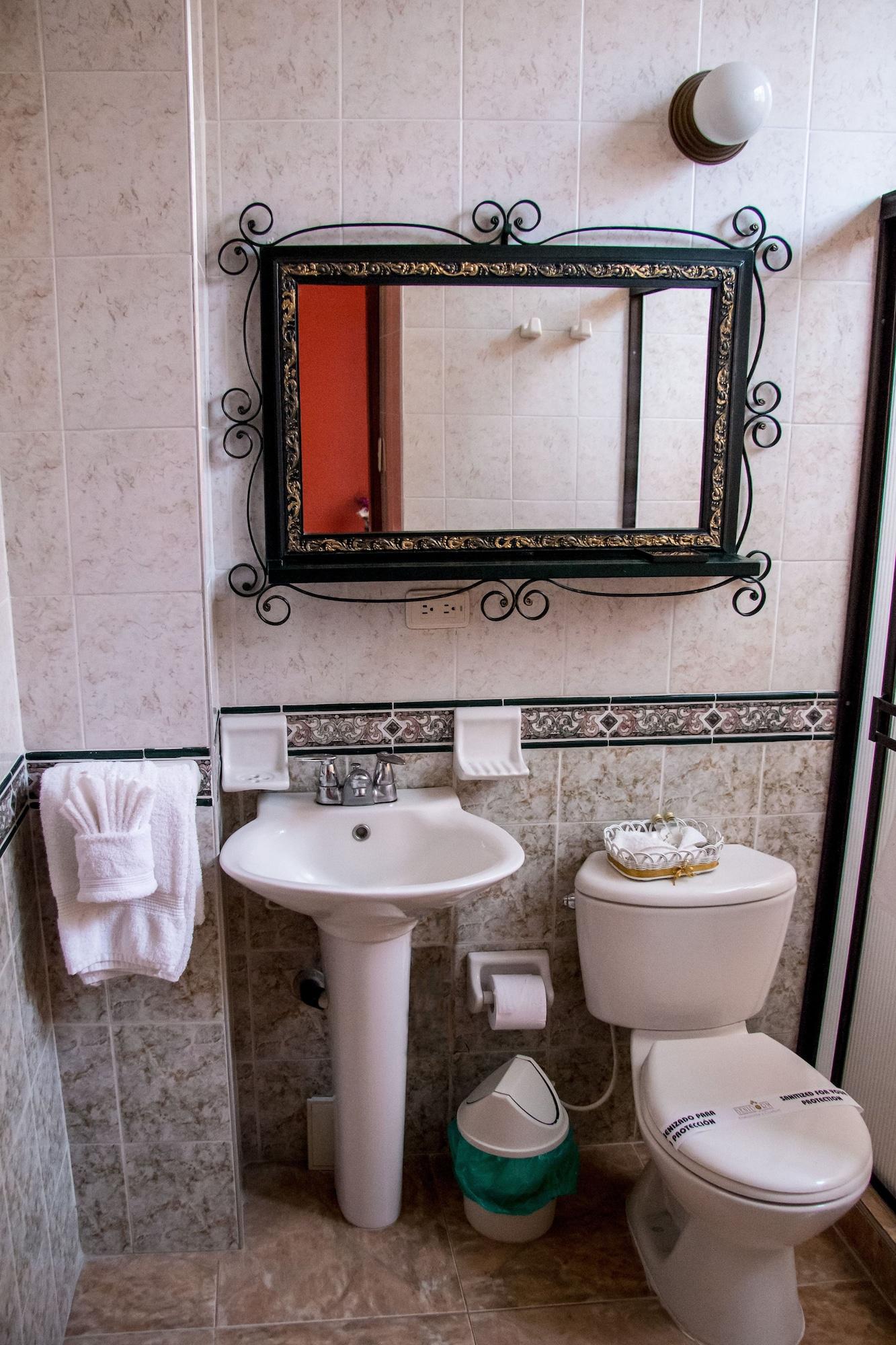 Hotel 721 Pereira Bagian luar foto