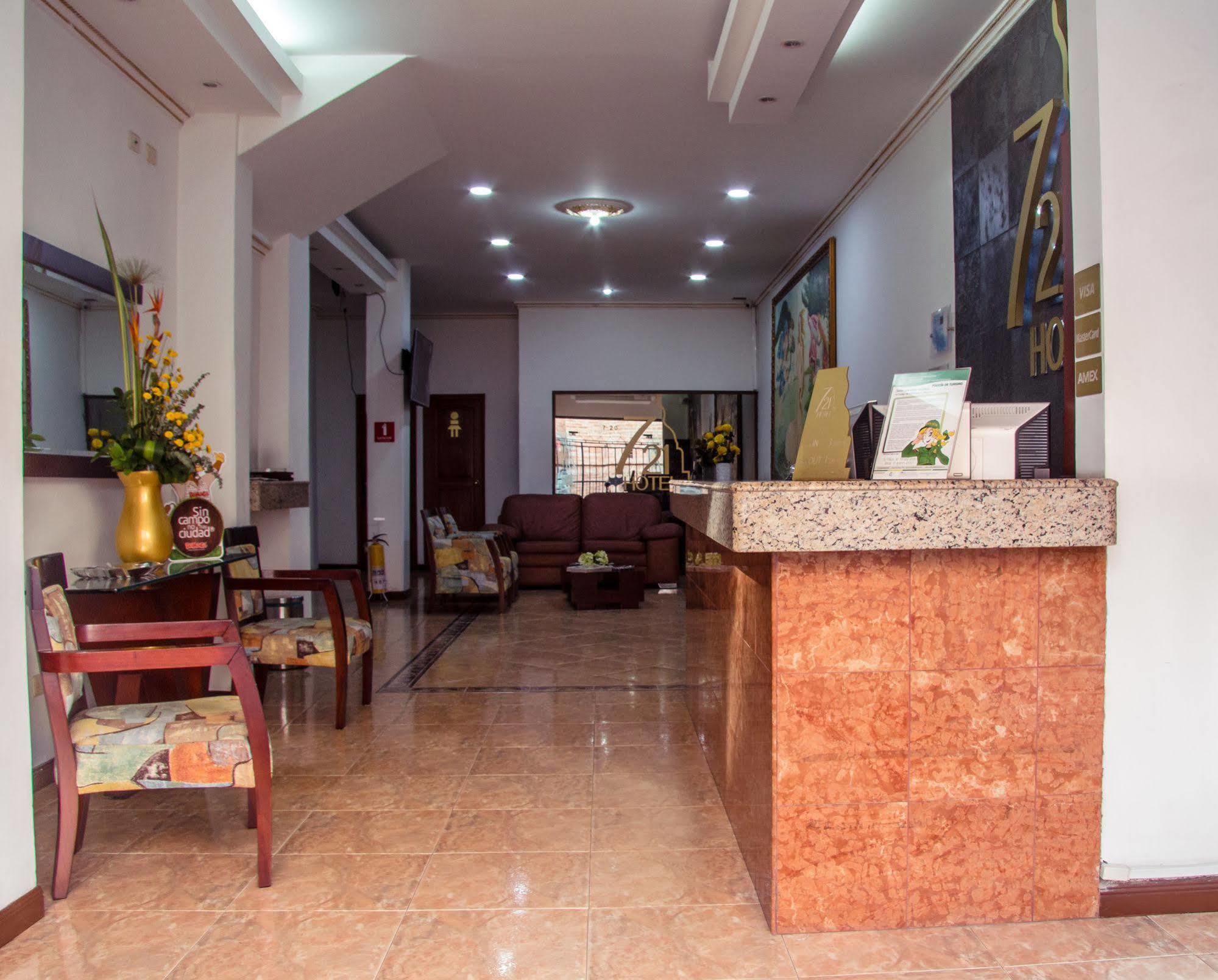 Hotel 721 Pereira Bagian luar foto